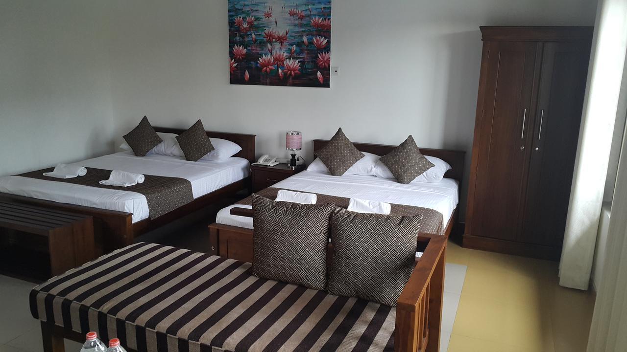 Sarvodaya Samma Vaasa Residence Канди Екстериор снимка