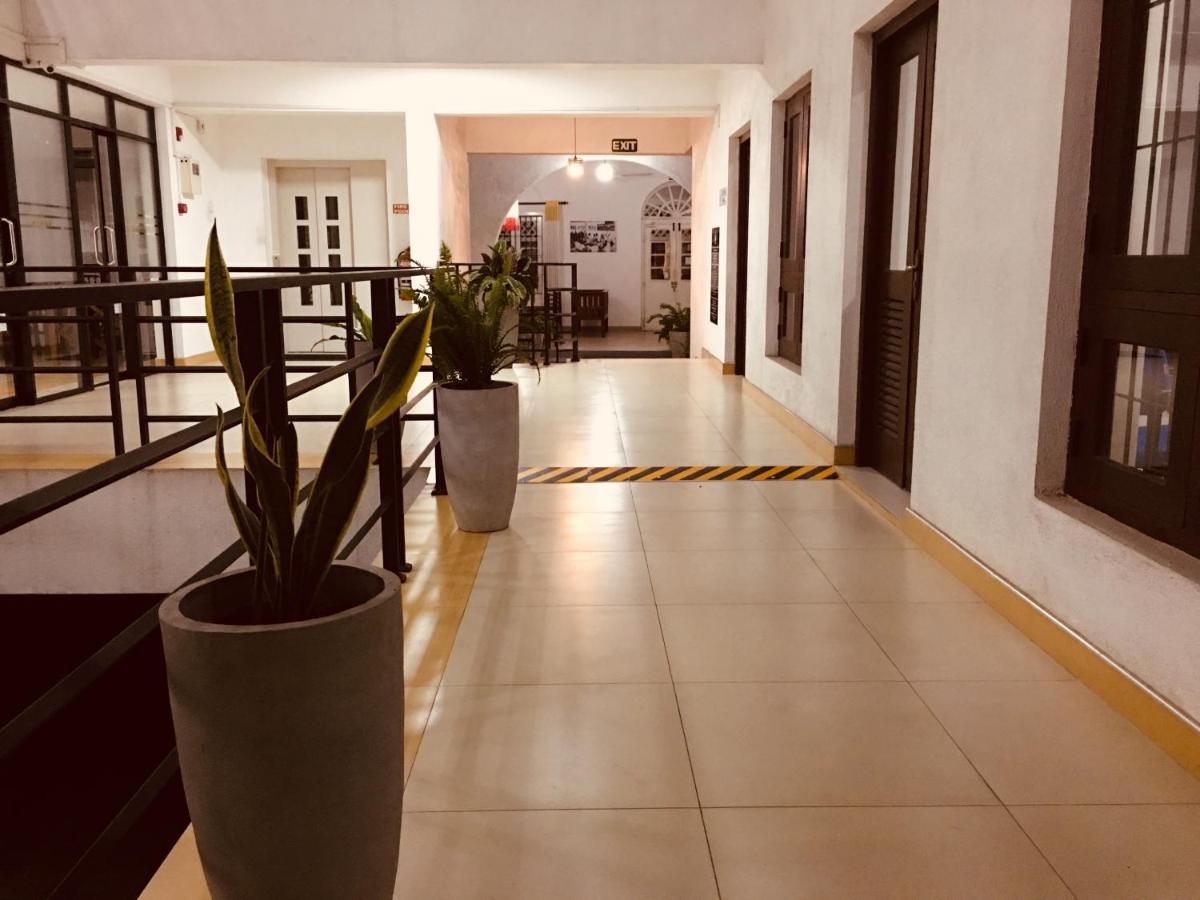 Sarvodaya Samma Vaasa Residence Канди Екстериор снимка
